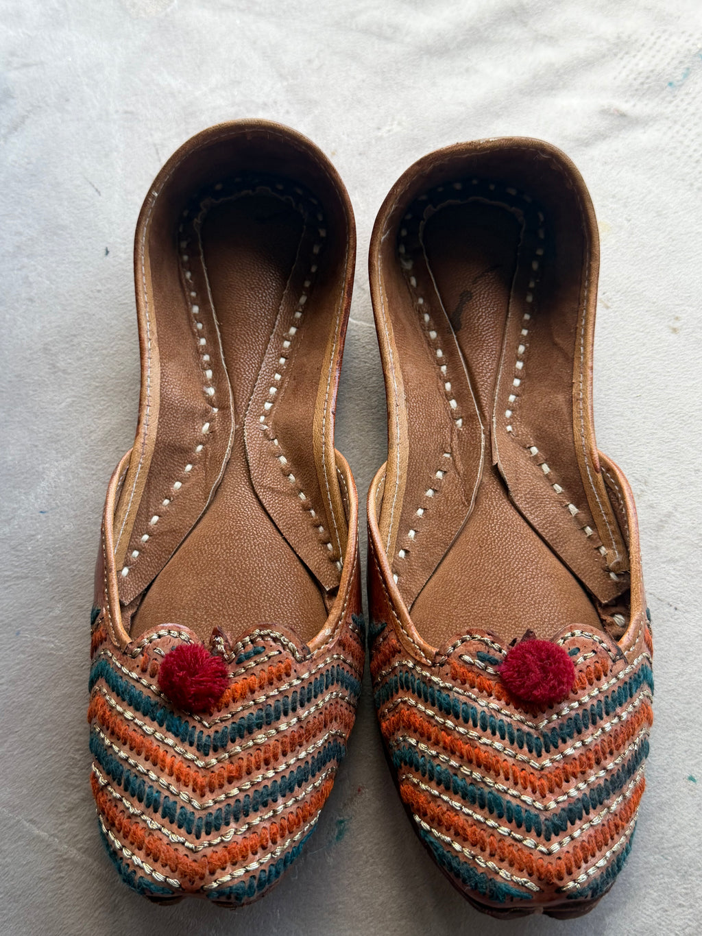 Multicolour Embroidered Punjabi Jutti | Pom Pom Khussa
